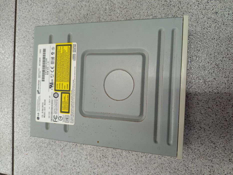 LG MultiDrive CD/ CD RW / DVD / DVD RW