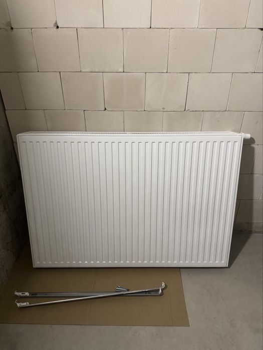 Nowy Grzejnik Płytowy