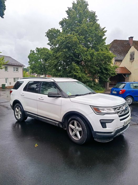 Продаж Ford Explorer