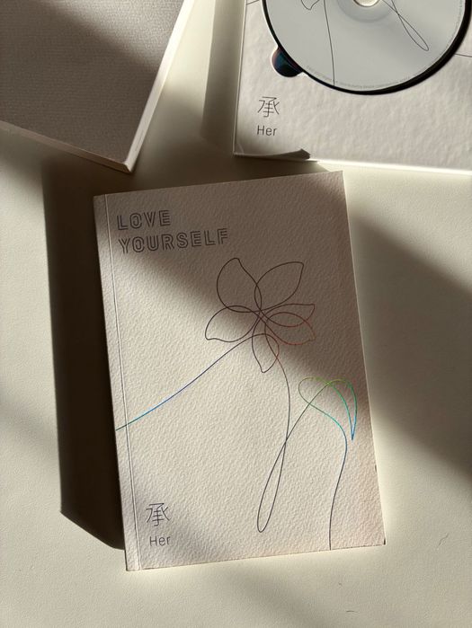 BTS Love Yourself: Her Version E Complete503530604315944963