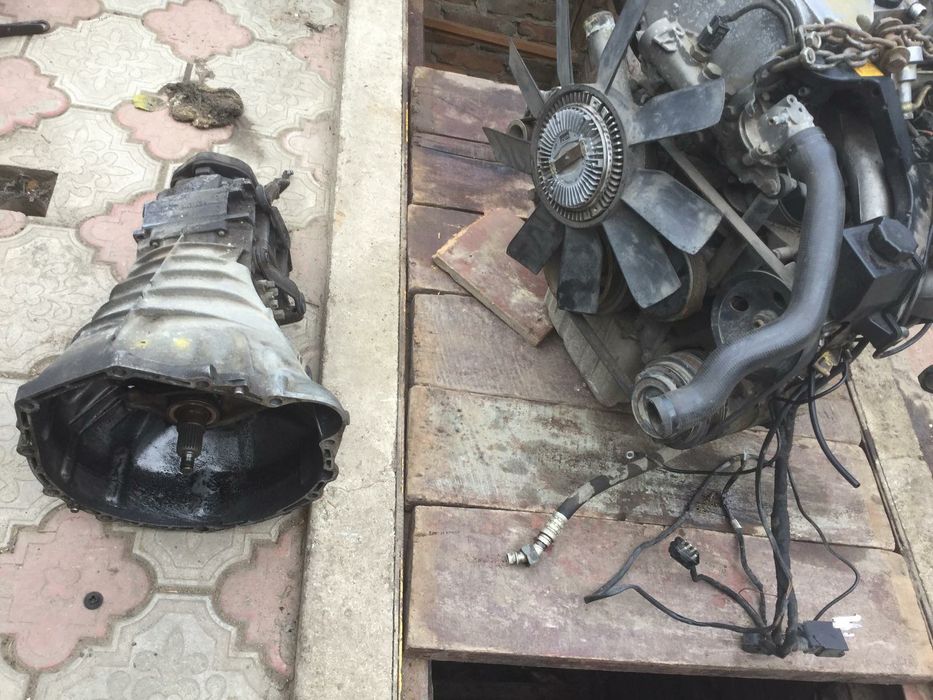 Мотор с коробкой Mercedes w210