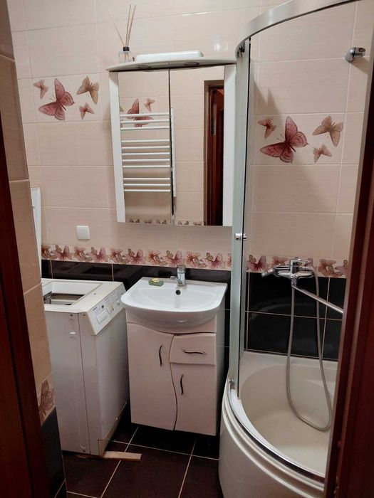 Продам 2-кімнатну квартиру 46 м² з індивідуальним опаленням, центр (район Турецької площі)