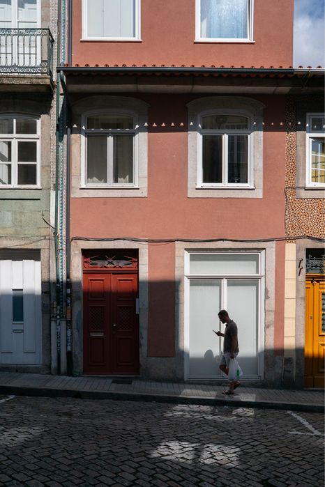 Apartamento T0 Duplex na Rua do Almada