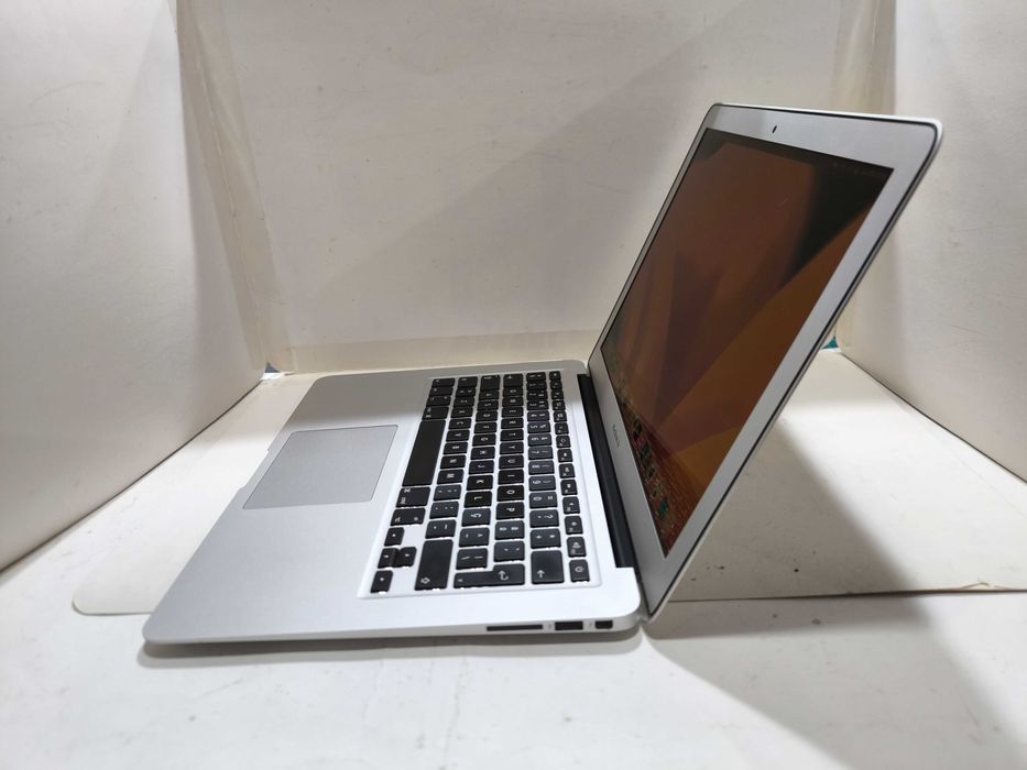 Apple Macbook AIR 13 i5 ssd 128GB