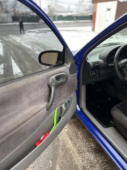 Opel Corsa 1996 avtomat Газ бензин