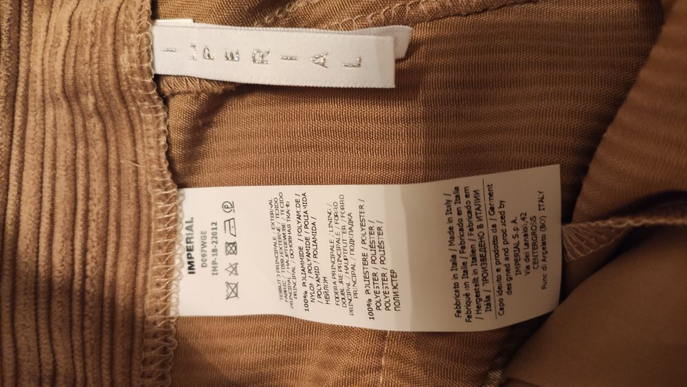 Новые вельветовые Бермуды шорты Imperial S размер (Италия, оригинал).