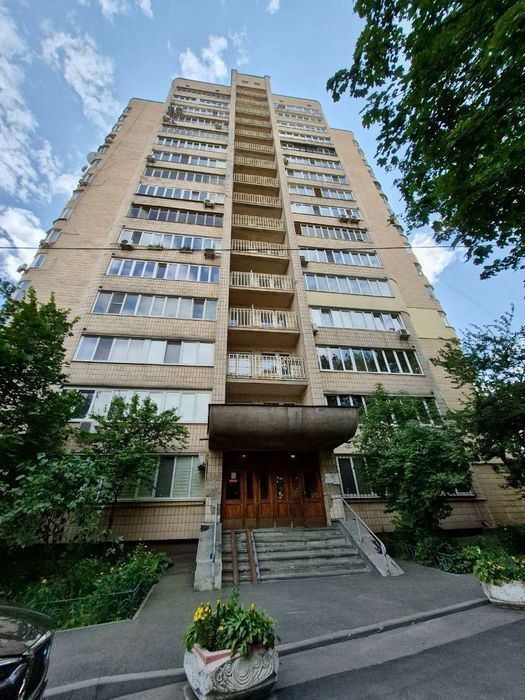 3к Метро Печерская Алмазова Центр Квартира подобово Зараз діє знижка