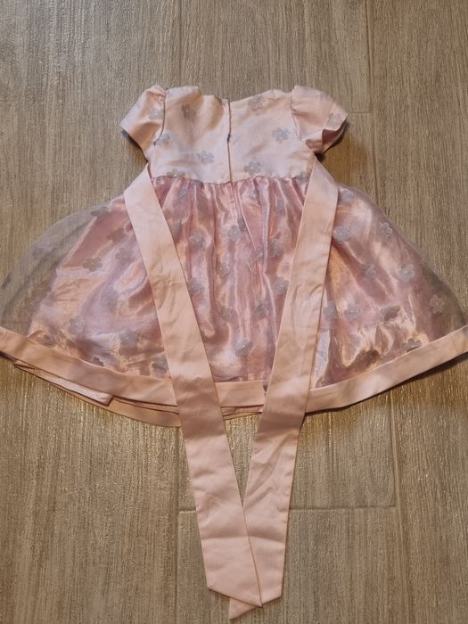 Святкова дитяча сукня