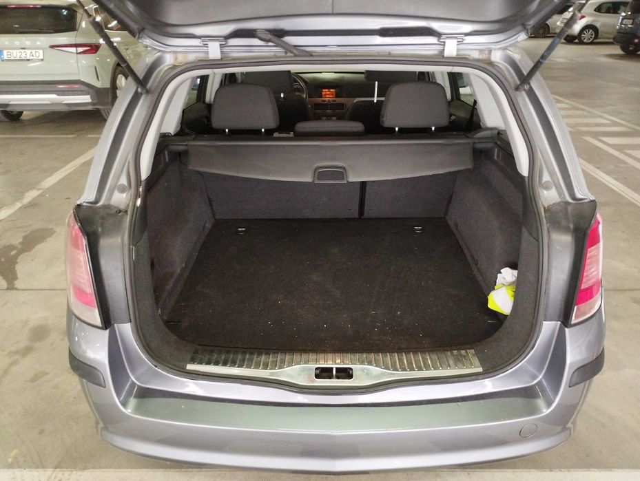 Carrinha Opel astra