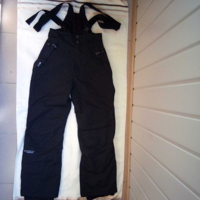 Полукомбинезон лыжный на синтепоне Everest, р. 36 (EU)