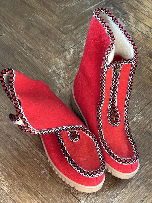 Валянки шерстяні elastro wuschki дизайнерські з вишивкою