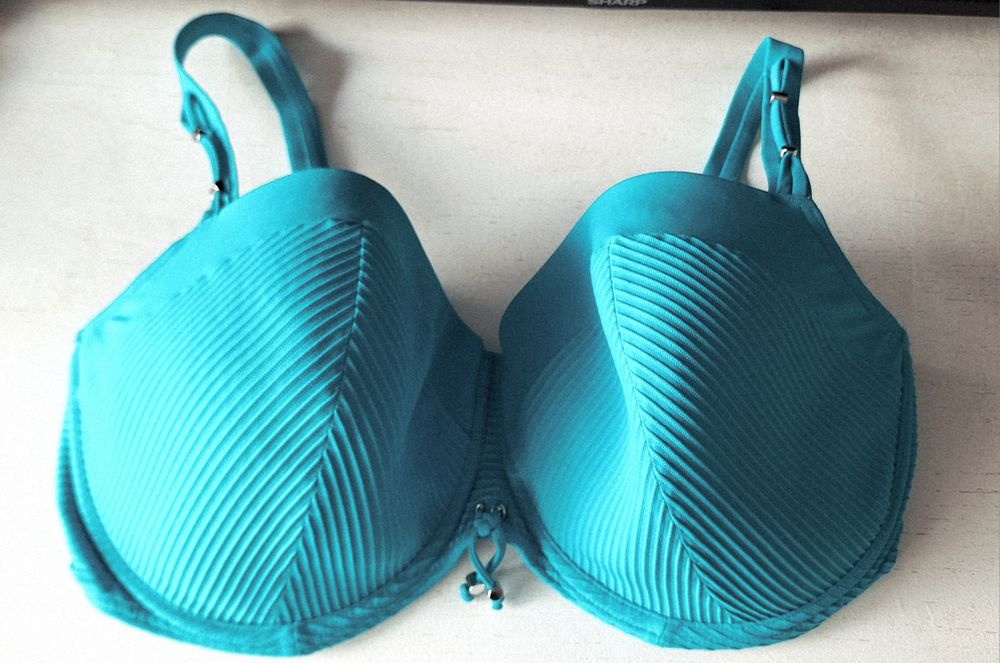 Prima Donna swim balcony  85H