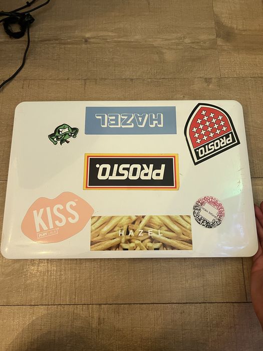 Laptop asus R556L