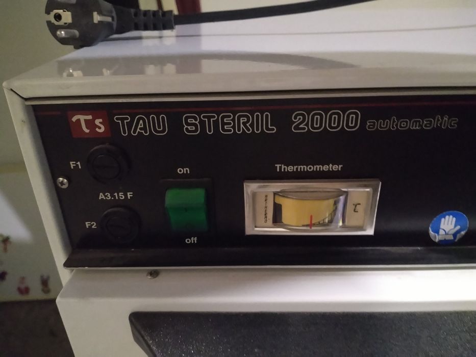 Сухожаровой стерилизатор шкаф