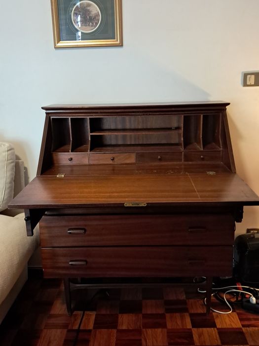 Escrivaninha madeira