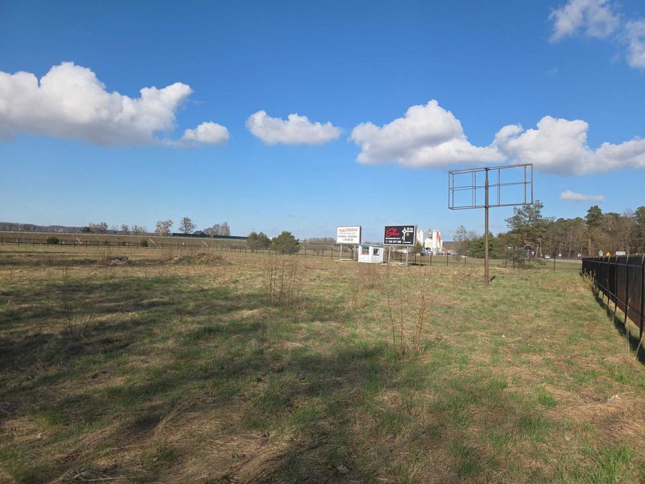 Wynajmę  nieruchomość gruntową ogrodzoną.5050m2