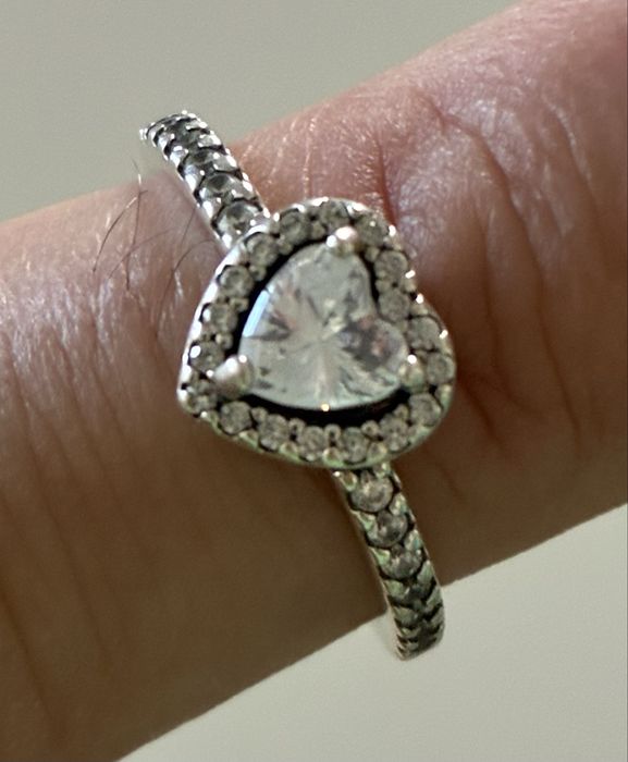 Anel Pandora tamanho 50