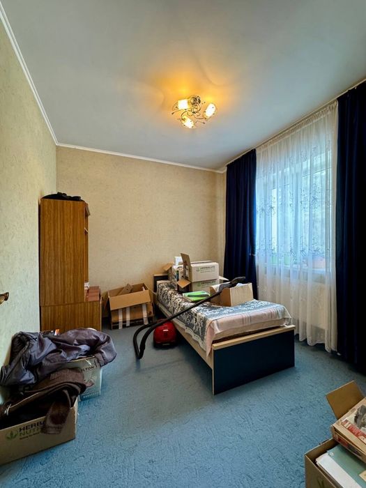 Продам дуже гарний будинок. Біля лівого берегу.