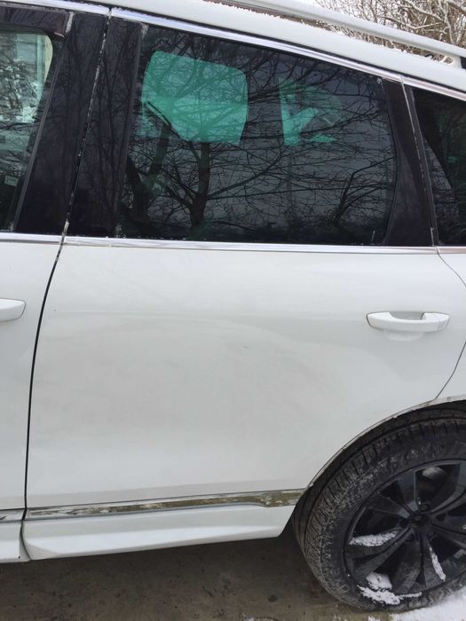 Дверь дверка двери двері ліва передня задня Volkswagen Touareg NF