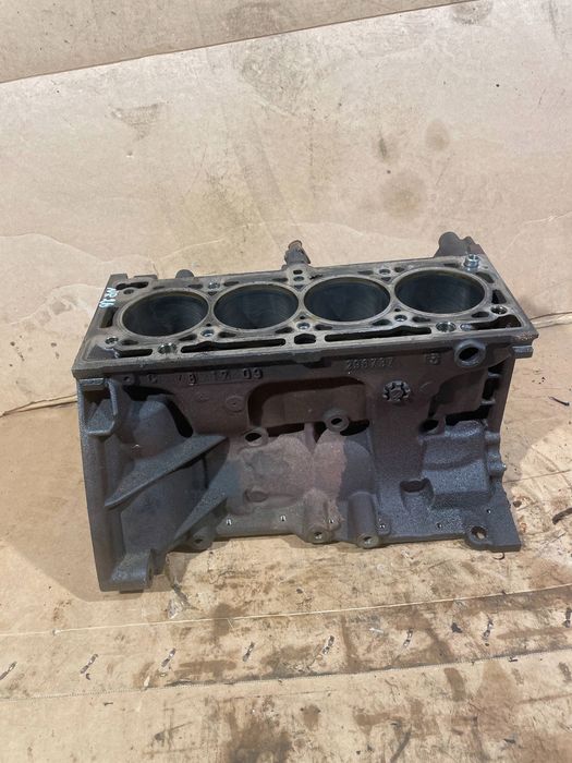 renault modus blok silnika K4JG770