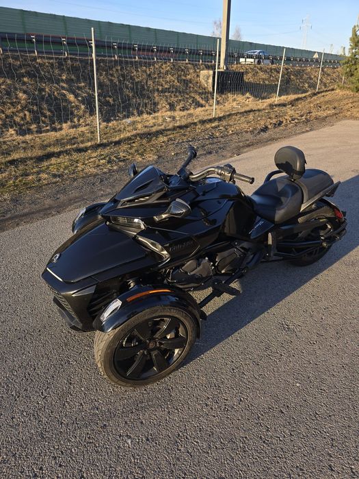 Sprzedam Can-Am Spyder na Kat.B