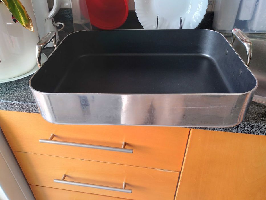 Assadeira em inox com teflon