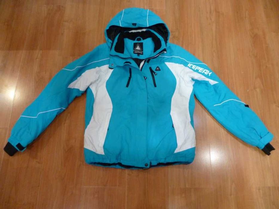 Женская лыжная куртка icepeak.