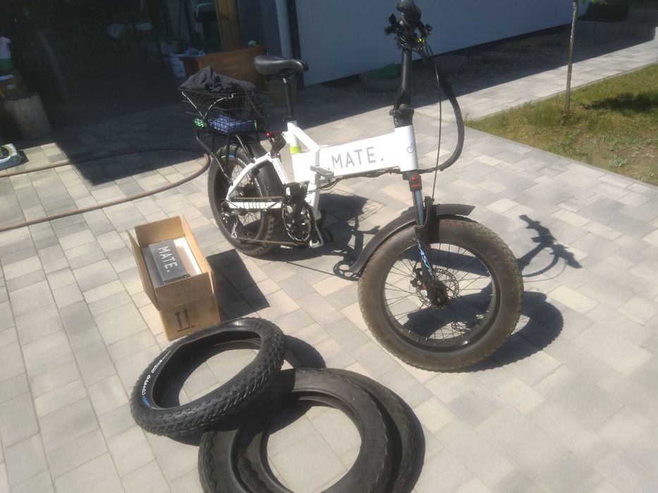 MATE X 750 フルカスタム RedBull 値下げ可 MATE X 750 フルカスタム RedBull 値下げ可 - メルカリ