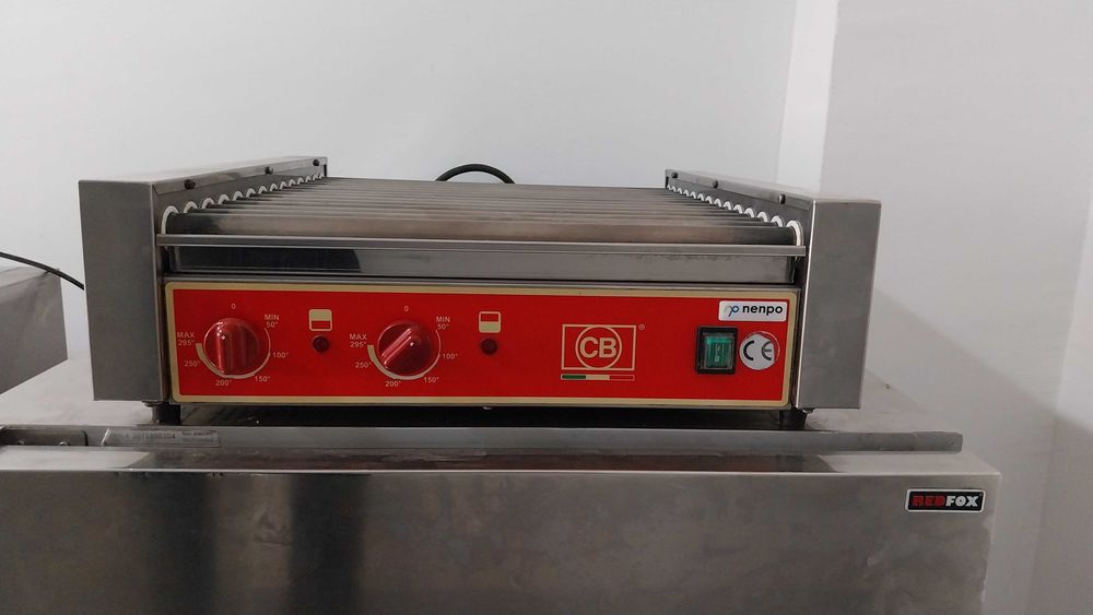 Opiekacz rolkowy do parówek hot dog 14-rolkowy