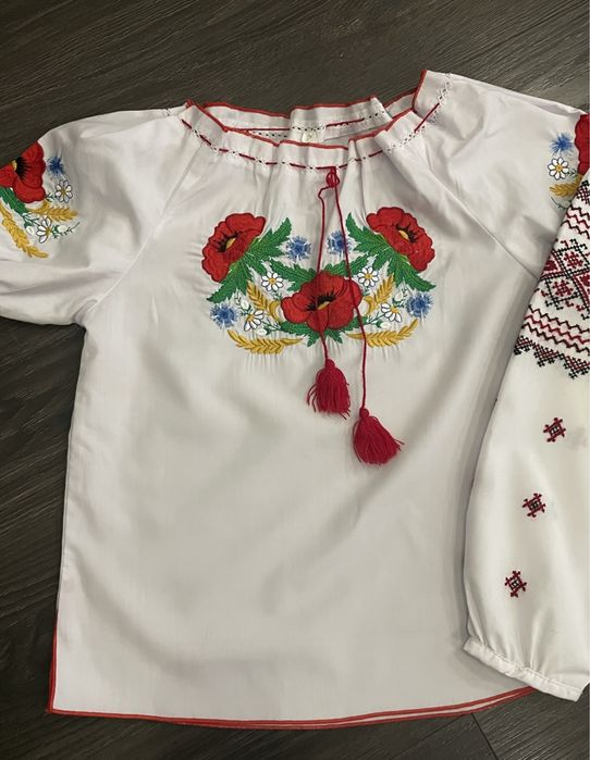 Вишиванки для дівчинки