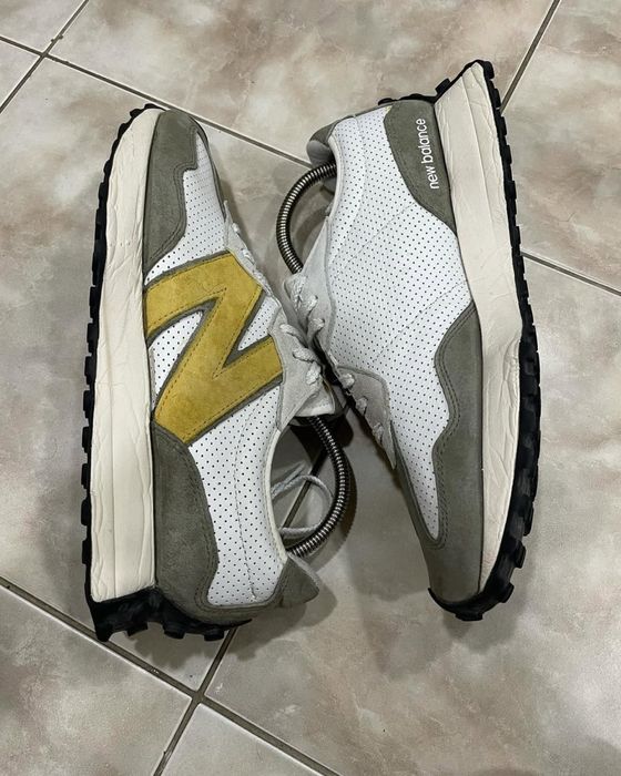 New Balance 327