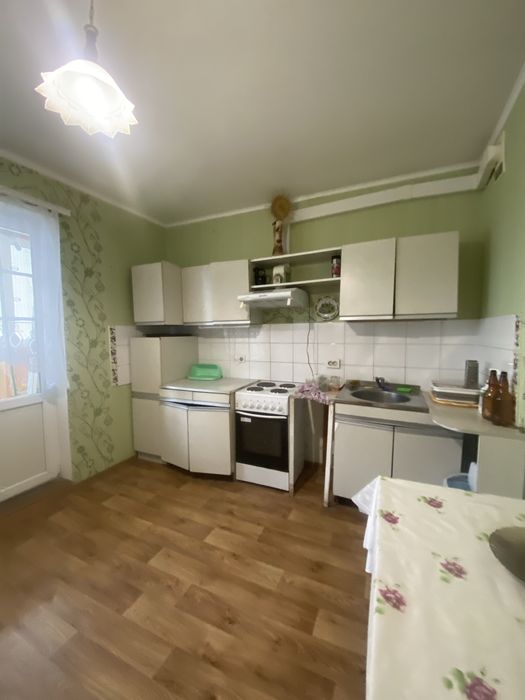 Оренда 2 кімнат. Трооєщина. Вул. Милославська 2