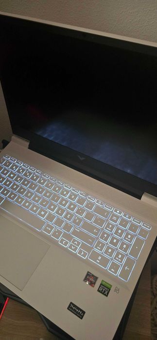 Victus Hp 16 laptop ryzen 7 rtx 3050 amd ryzen 5800h 144hz