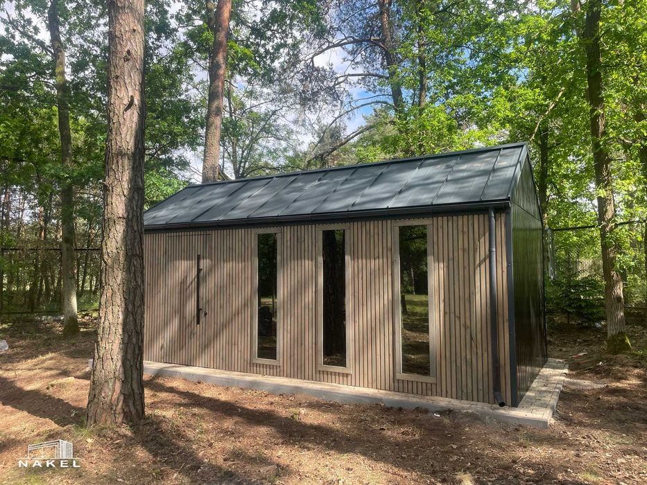 Nowoczesny domek narzędziowy, altana, drewutnia, stodoła, lamele