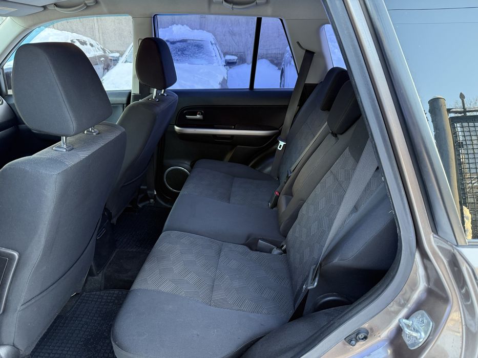 Suzuki Grand Vitara автомат газ