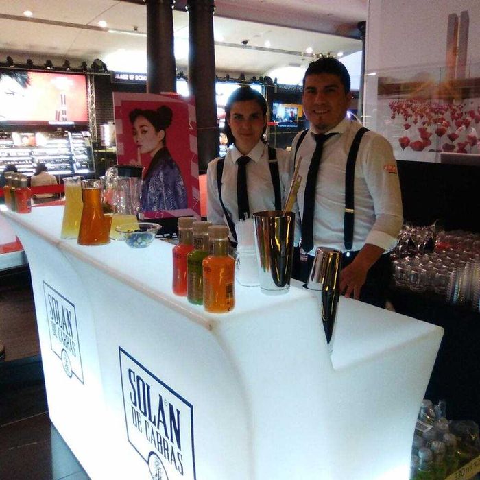 Bares com iluminação rgb