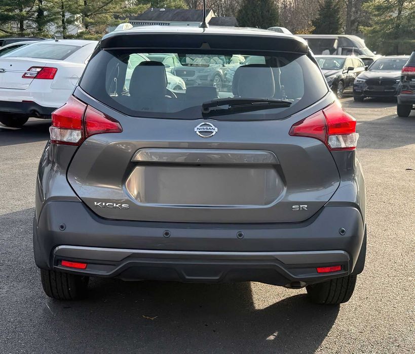 Nissan Kicks SR      2020