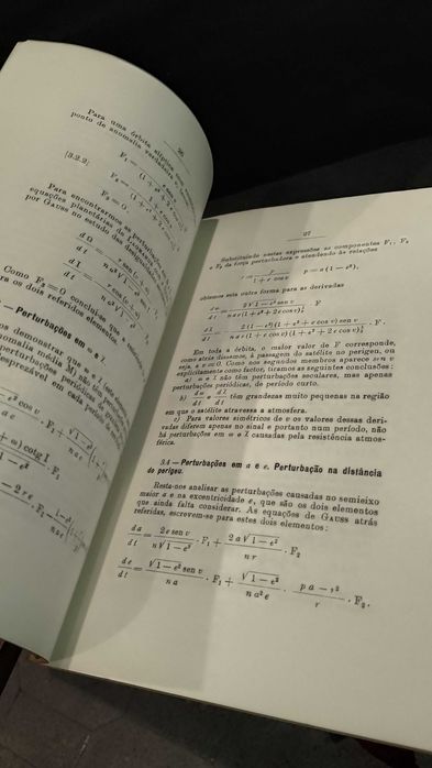 Os Satélites Artificiais em Geodesia - José Pereira Osório (1964)