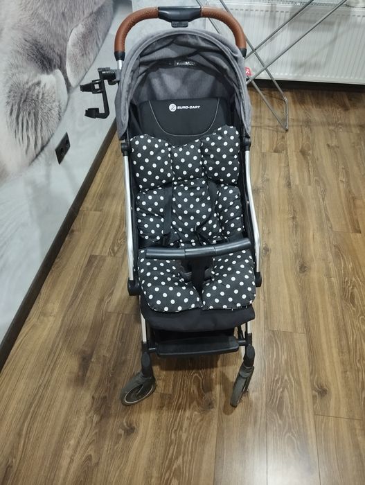 Продам коляску  універсальна