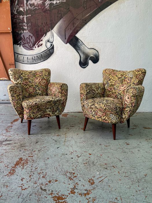 Poltronas mid-century