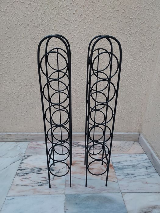 Garrafeiras em Ferro Preto