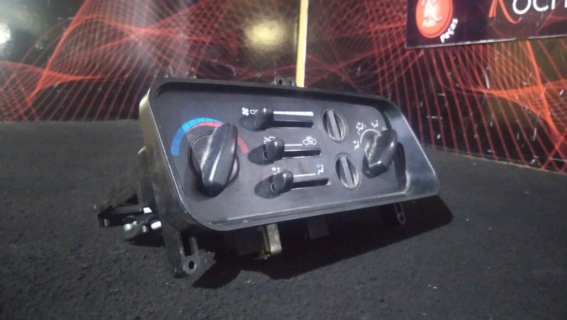 Comando Da Sofagem  Mitsubishi L 400 Caixa (Pd_W, Pc_W, Pb_V, Pa_W, Pa