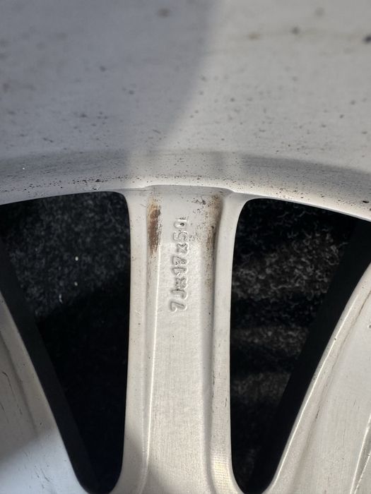 Диски Б/У 7R17 ET50 5x108 Dia63.4 Volvo Ford