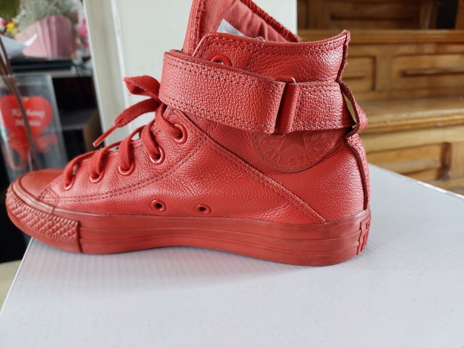 Trampki  skórzane Converse 37.5
