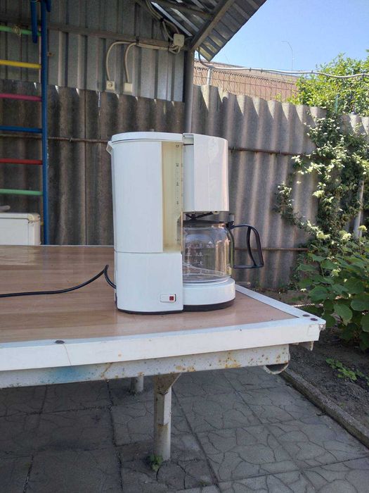 Кавоварка крапельна