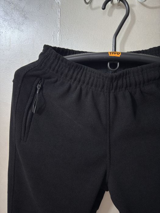 Спортивні чоловічі штани