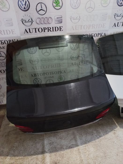 Кришка крышка багажника ляда Шкода Суперб SKODA SUPERB 2