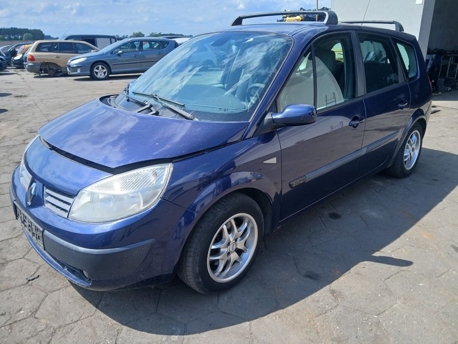 Renault scenic II  2.0 16v  maska I inne