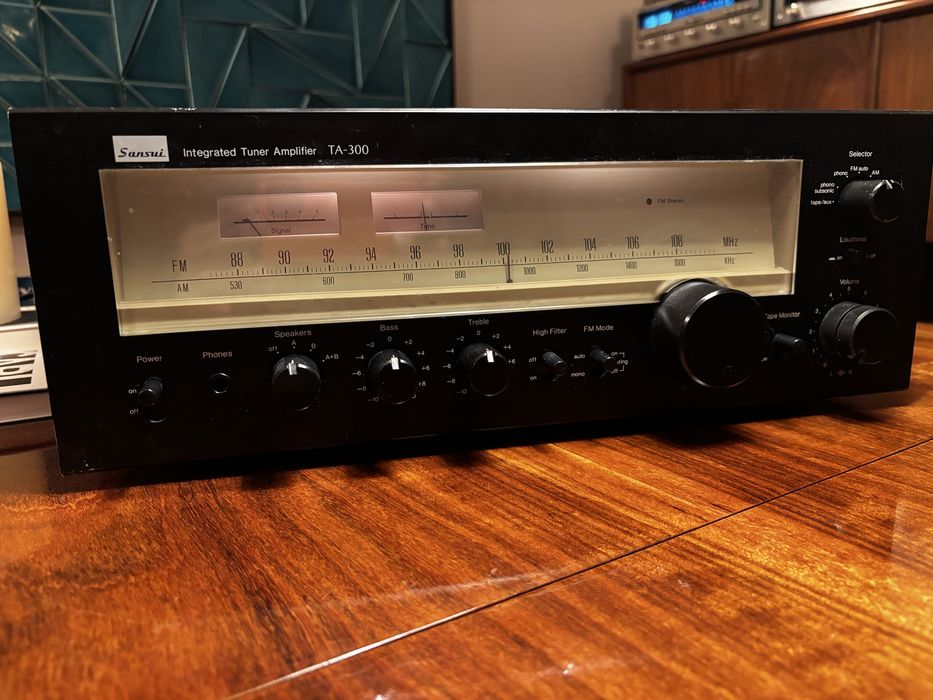 Receiver Sansui TA 300