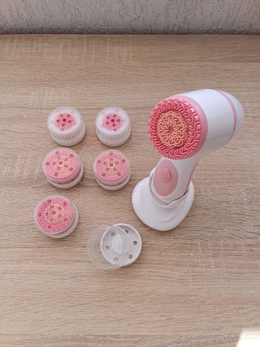 Массажер щетка для лица